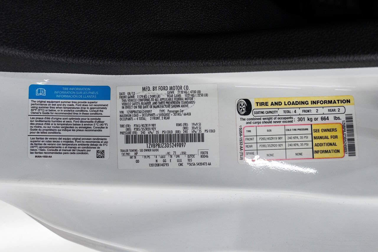 Used 2013 Ford Mustang Shelby GT500 RWD image 38