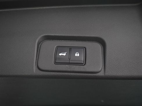 Used 2023 Nissan Rogue SV w/ SV Premium B Package AWD/4WD image 11