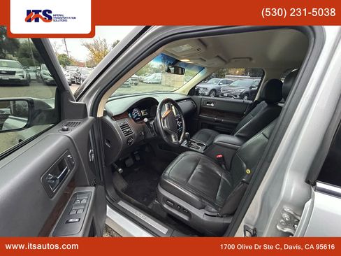 Used 2018 Ford Flex Limited image 10