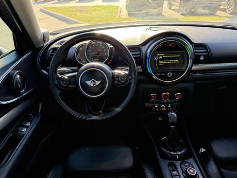 Used 2016 MINI Cooper Clubman image 14