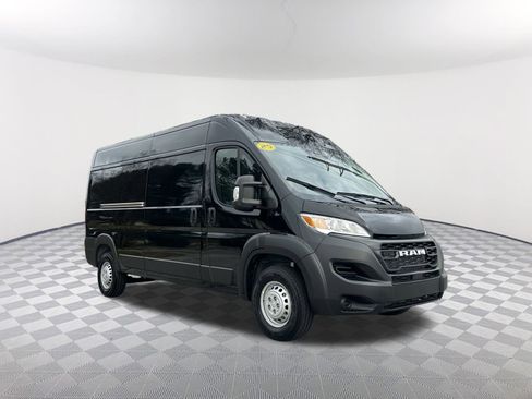 Used 2025 RAM ProMaster 2500 image 4