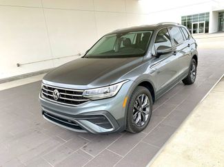 Used 2023 Volkswagen Tiguan SE video 1