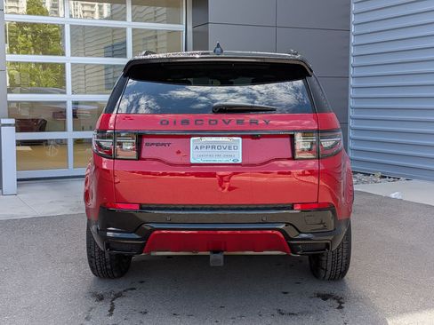 Used 2026 Land Rover Discovery Sport Landmark AWD/4WD image 9