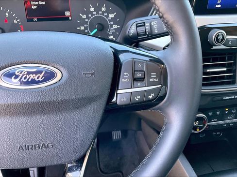 Used 2021 Ford Escape SE w/ Convenience Package FWD image 24
