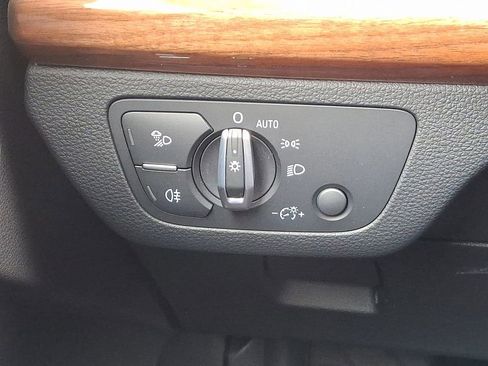 Certified 2023 Audi Q5 2.0T Premium w/ Convenience Package image 23