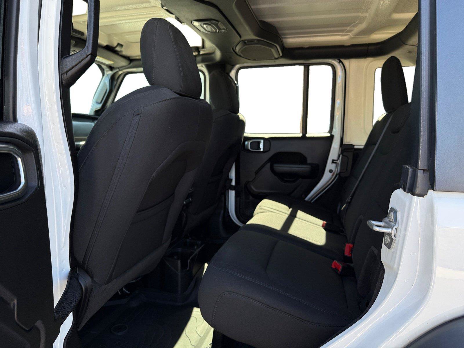 Used 2023 Jeep Wrangler Unlimited Sport AWD/4WD image 19