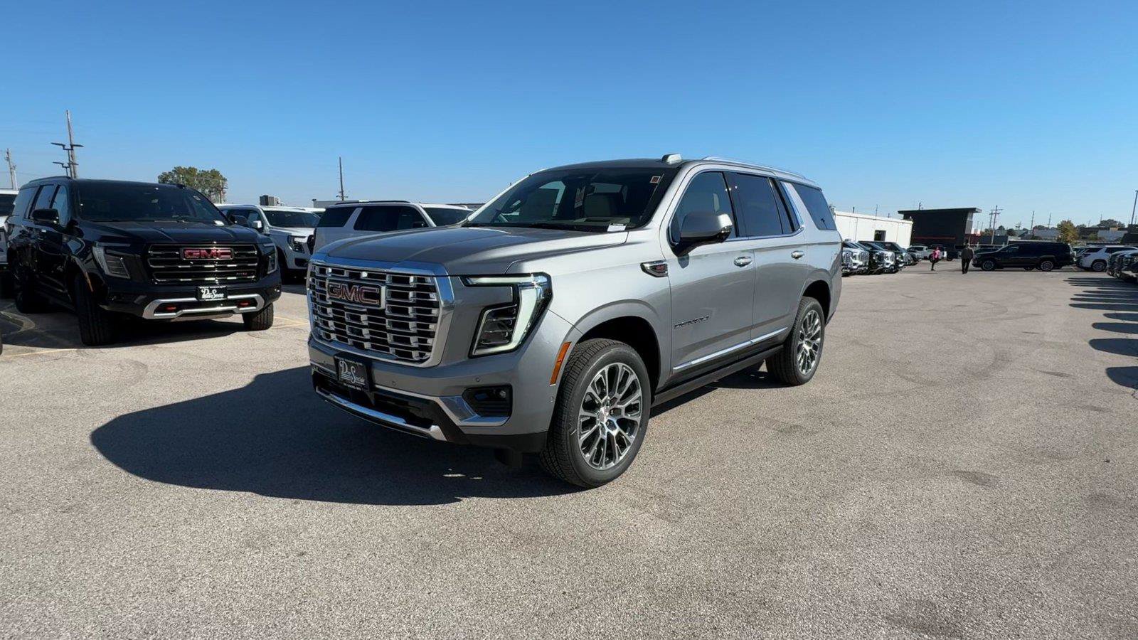 New 2027 GMC Yukon Denali w/ Denali Reserve Package AWD/4WD image 5