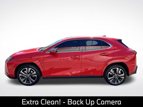 Used 2025 Lexus UX 300h FWD w/ Cold Area Package image 5