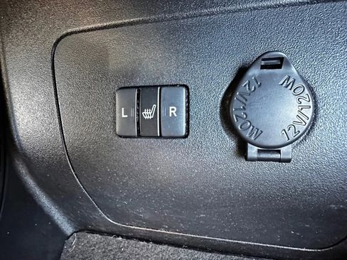 Used 2012 Toyota Prius Four image 14