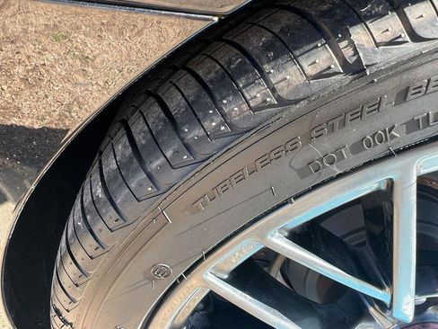 Used 2018 Genesis G80 3.3T Sport image 8