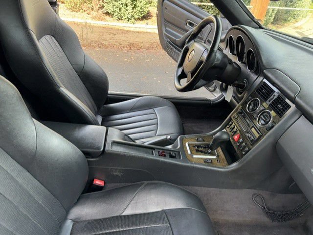 Used 2004 Mercedes-Benz SLK 32 AMG image 20