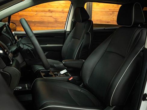 Used 2026 Honda Odyssey Elite image 10