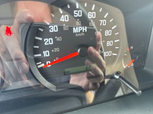 Used 2024 Chevrolet Low Cab Forward image 18