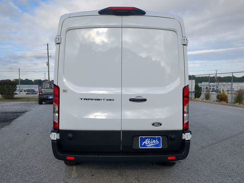 New 2026 Ford Transit 250 XL image 4