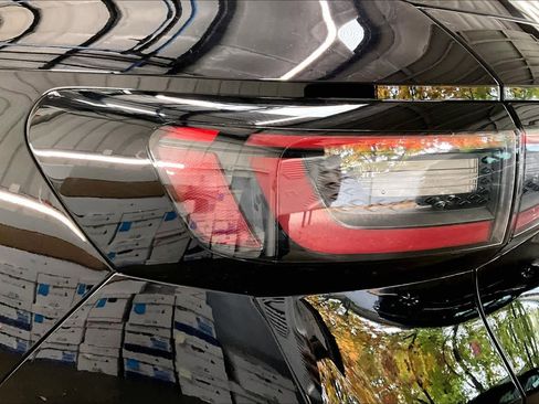 New 2026 Volkswagen ID.4 Pro image 25