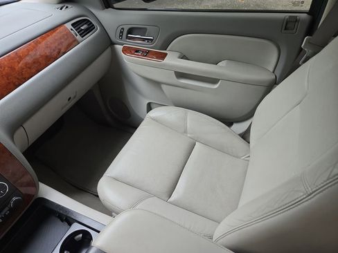 Used 2012 Chevrolet Silverado 2500 LTZ w/ LTZ Plus Package image 18