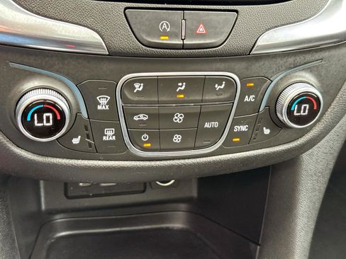 Certified 2022 Chevrolet Equinox LT image 25