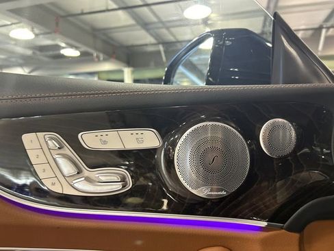 Used 2018 Mercedes-Benz E 400 4MATIC Cabriolet image 19