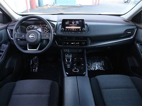 Certified 2023 Nissan Rogue SV image 20