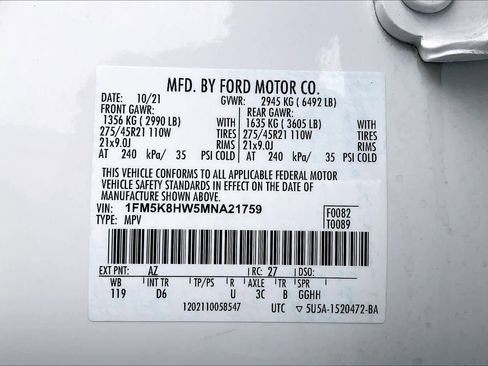 Used 2021 Ford Explorer Platinum w/ Premium Technology Package AWD/4WD image 39
