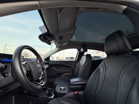 Used 2021 Ford Mustang Mach-E Premium image 35