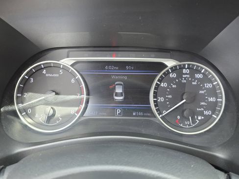 Used 2021 Nissan Sentra SV w/ SV Premium Package FWD image 27