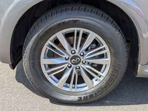 Used 2019 INFINITI QX80 Luxe w/ Proassist Package image 10