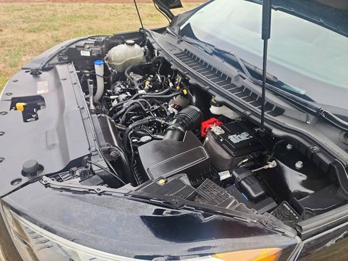Used 2020 Ford Edge SEL FWD image 33