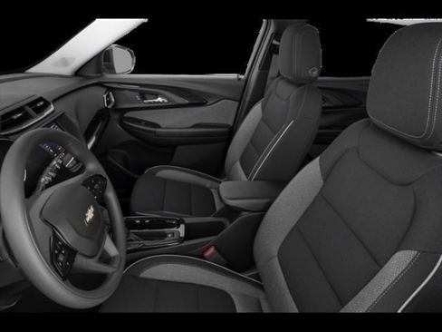Used 2023 Chevrolet TrailBlazer LT w/ Convenience Package image 6