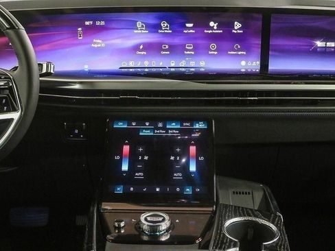 Used 2026 Cadillac Escalade IQL Sport 1 AWD/4WD image 10