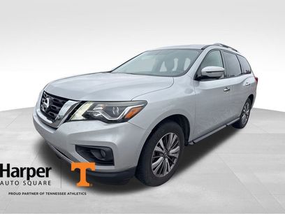 Used 2018 Nissan Pathfinder SL