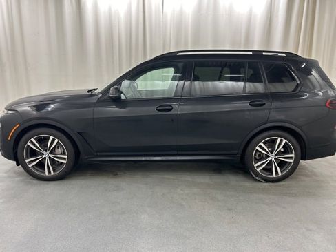 Used 2024 BMW X7 xDrive40i w/ M Sport Package image 3