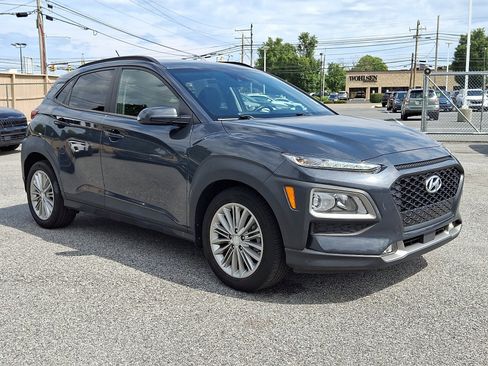 Used 2018 Hyundai Kona SEL w/ SEL Tech Package 02 AWD/4WD image 3