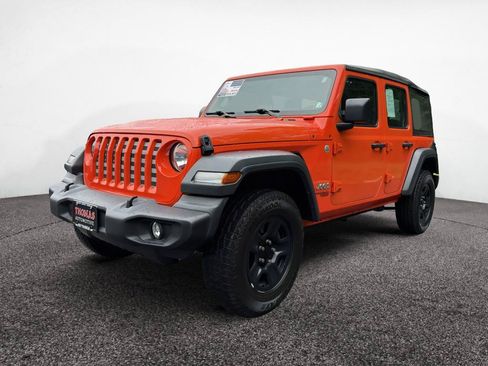 Used 2019 Jeep Wrangler Unlimited Sport AWD/4WD image 3