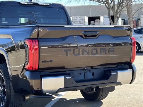 Used 2024 Toyota Tundra Limited w/ Power Package image 6
