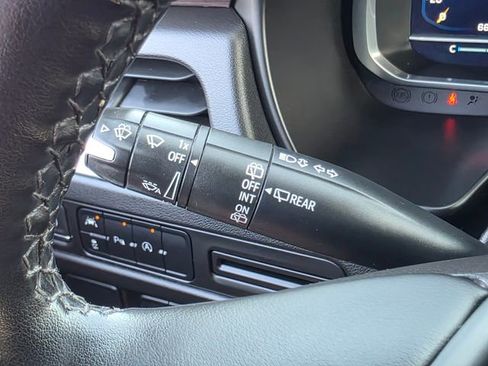 Used 2023 Chevrolet Tahoe LT image 39