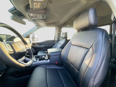 Used 2026 Ford F250 Lariat w/ Chrome Package image 28