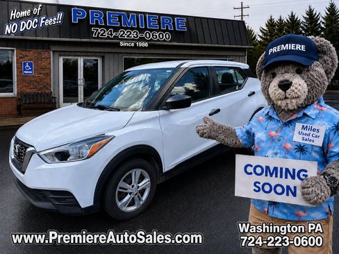 Used 2020 Nissan Kicks S FWD image 1
