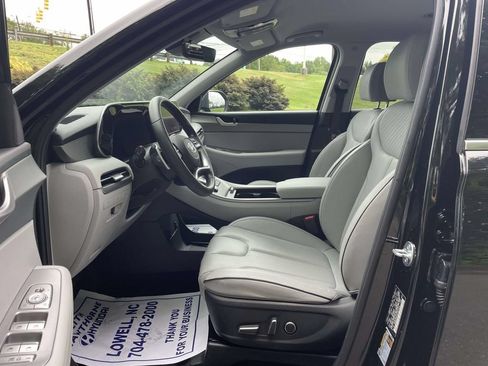 Used 2025 Hyundai Palisade SEL AWD/4WD image 17
