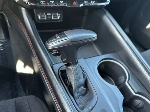 Certified 2023 Dodge Durango GT image 28