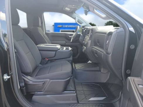 Used 2025 Chevrolet Silverado 1500 W/T w/ Trailering Package AWD/4WD image 18