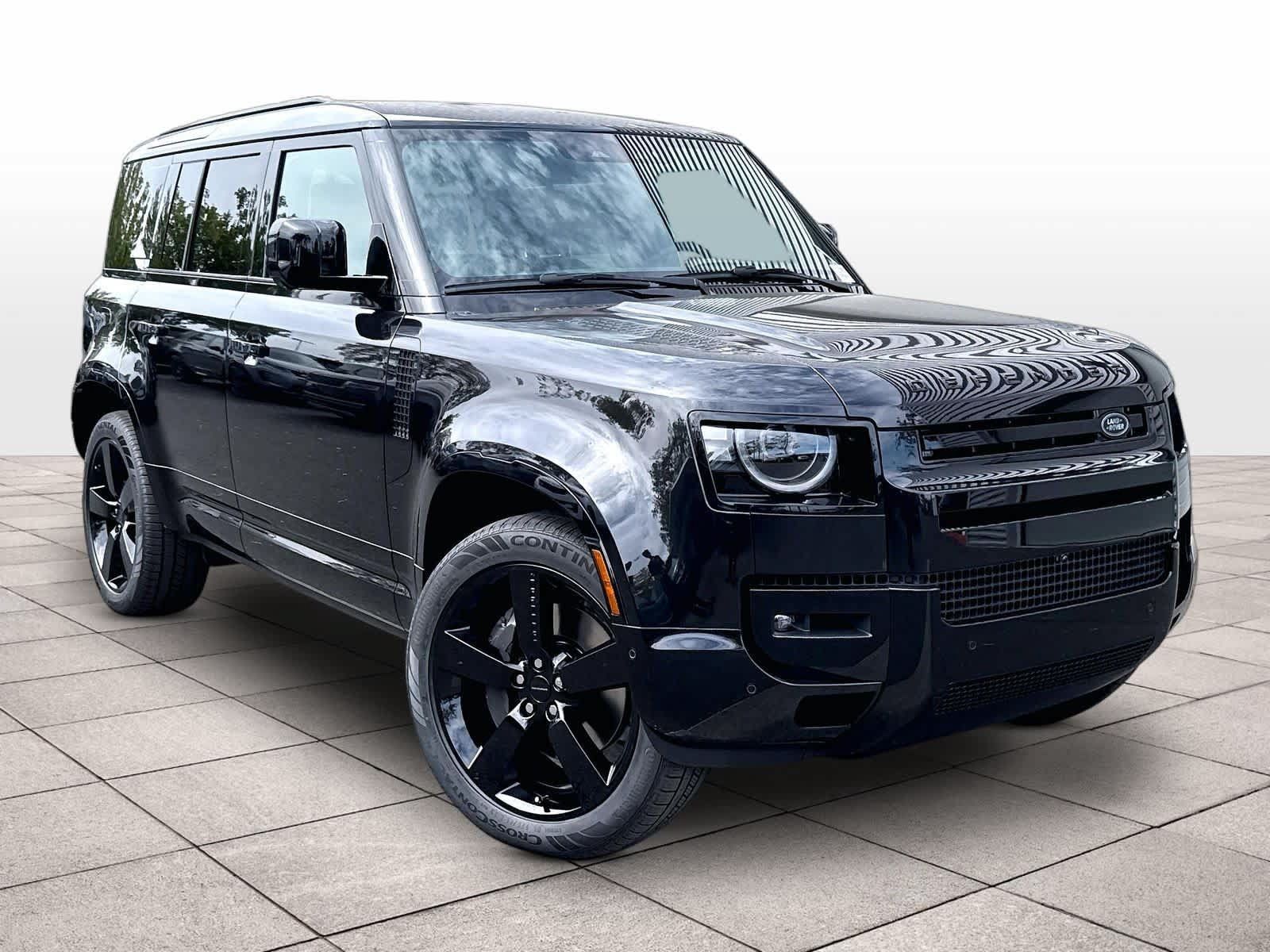 New 2026 Land Rover Defender 110 X-Dynamic SE AWD/4WD image 2
