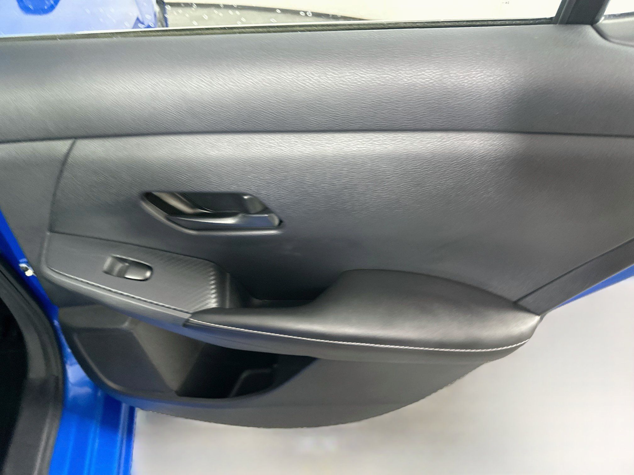 Used 2025 Nissan Sentra SV w/ All-Weather Package FWD image 28