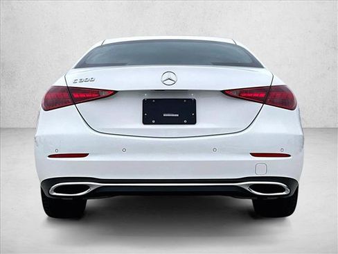 Used 2025 Mercedes-Benz C 300 Sedan image 4