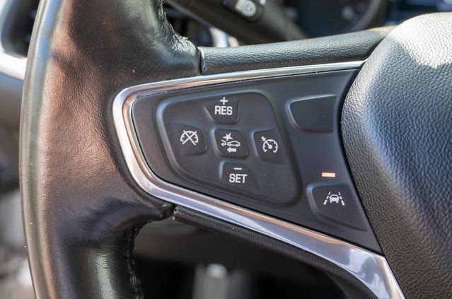 Used 2020 Chevrolet Equinox LT AWD/4WD image 22