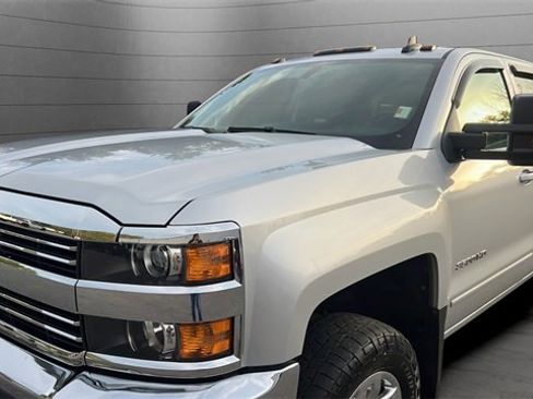 Used 2016 Chevrolet Silverado 3500 LT w/ All-Star Edition image 16