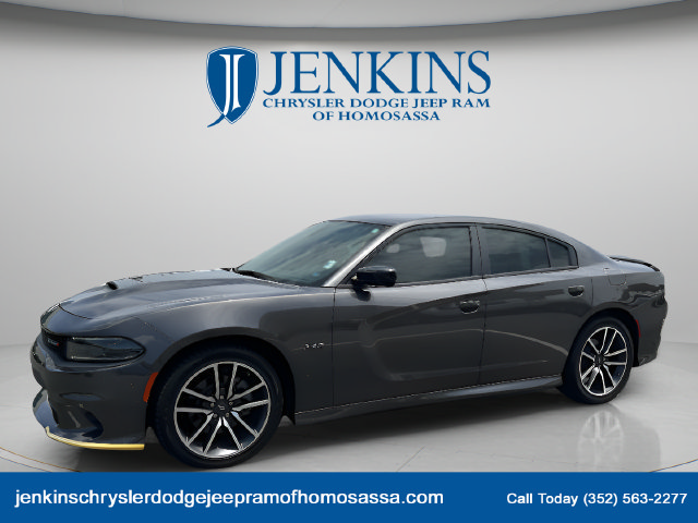 Used 2023 Dodge Charger R/T w/ Plus Group RWD image 12