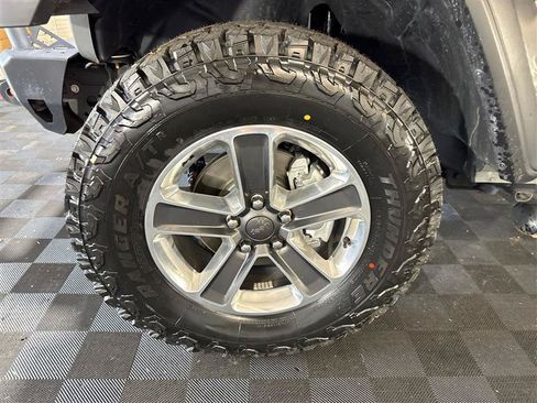 Used 2019 Jeep Wrangler Unlimited Sport S AWD/4WD image 31