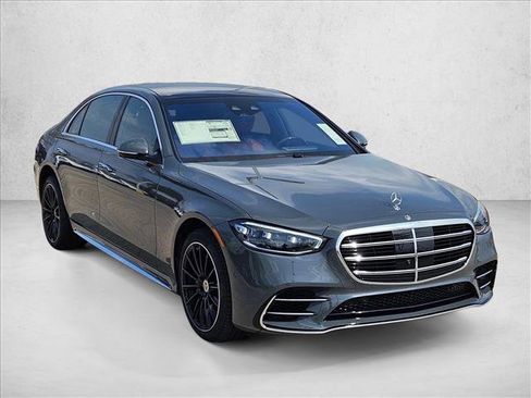 New 2026 Mercedes-Benz S 580 4MATIC Sedan image 3