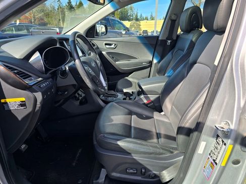 Used 2017 Hyundai Santa Fe Sport image 3